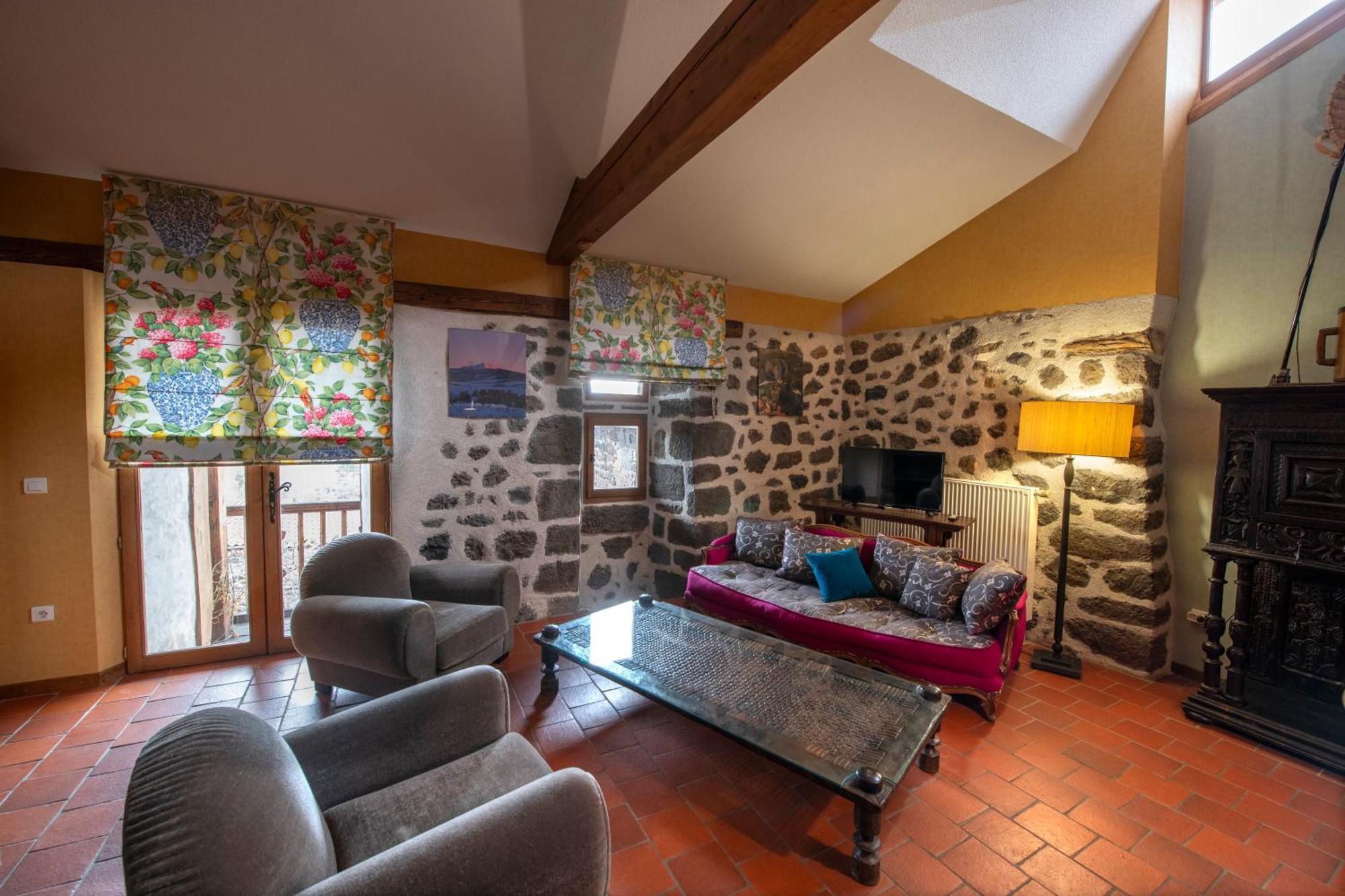 Chambre D'Hotes Et Gites Du Tapissier Polignac  Luaran gambar